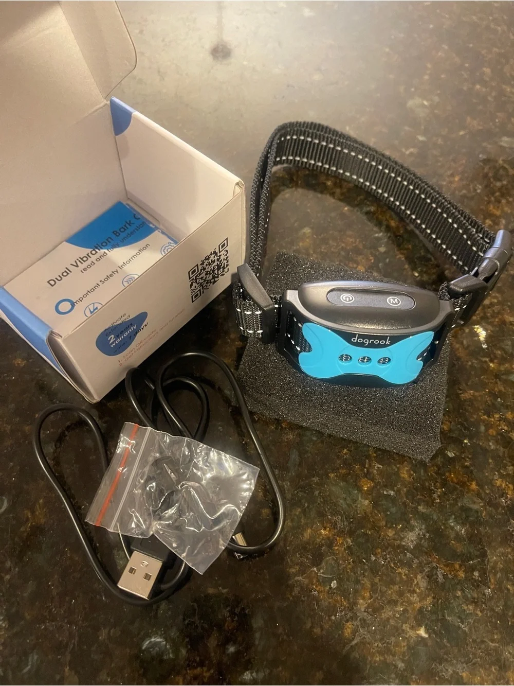 Blue Rechargeable No-Shock Dog Bark Collar with Vibration & Beep